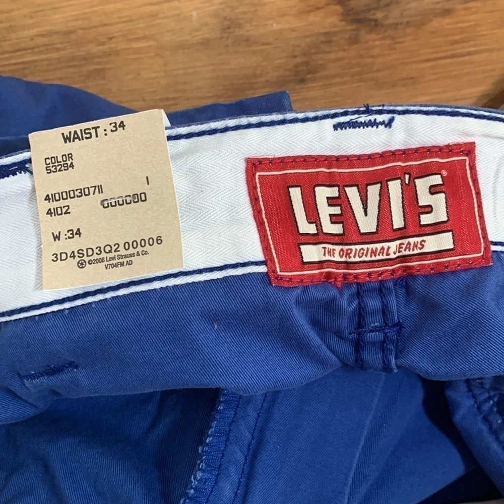 Levi’s | NWT Cobalt Blue Carrier Belted Cargo Shorts 34